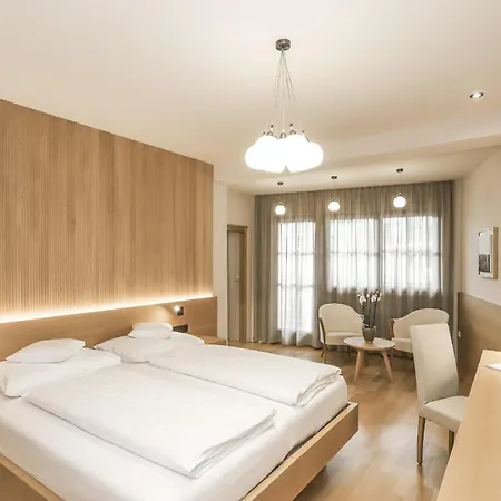 Spitaler Hotel 4*